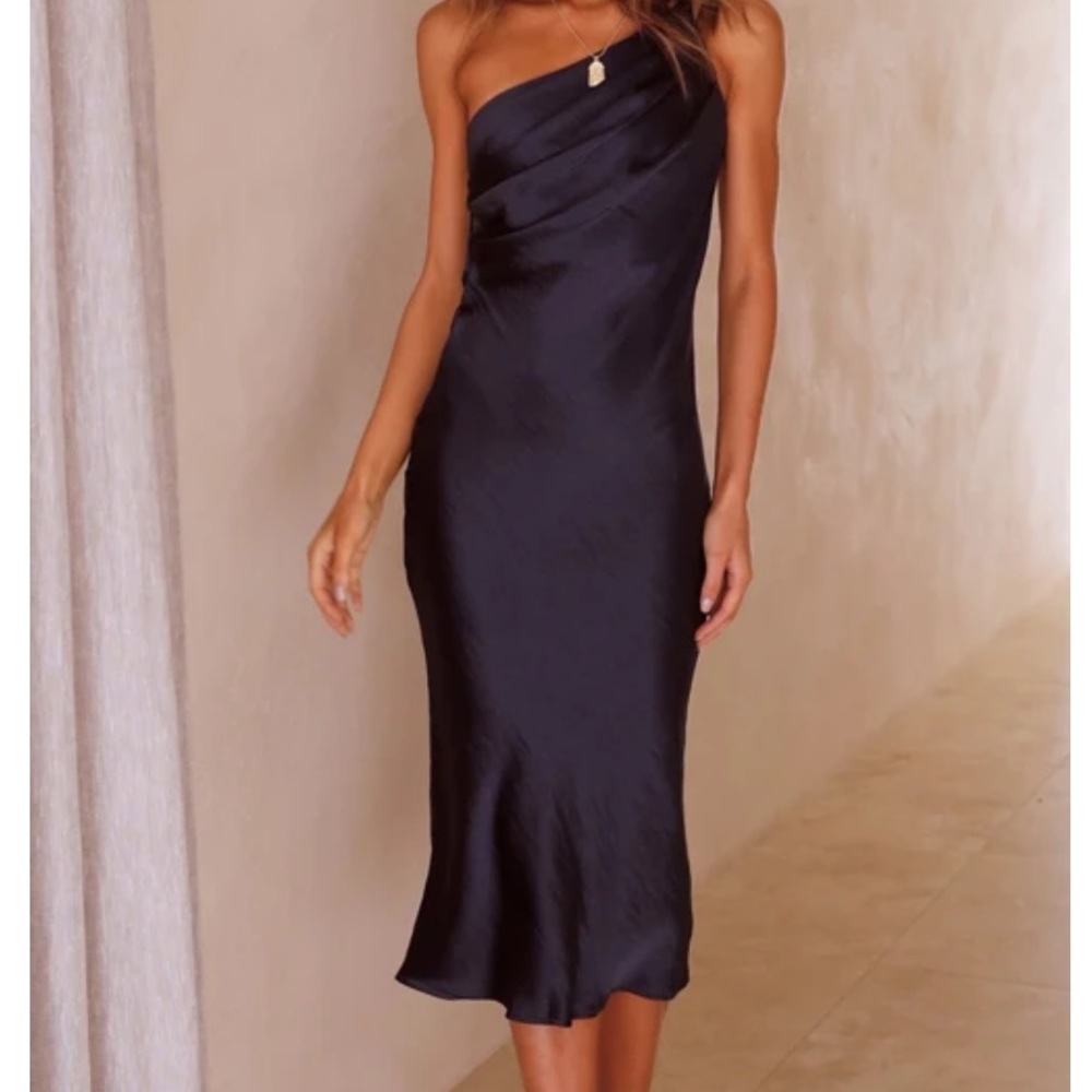 Navvy blue satin dress midi never worn - Picture 2 of 6